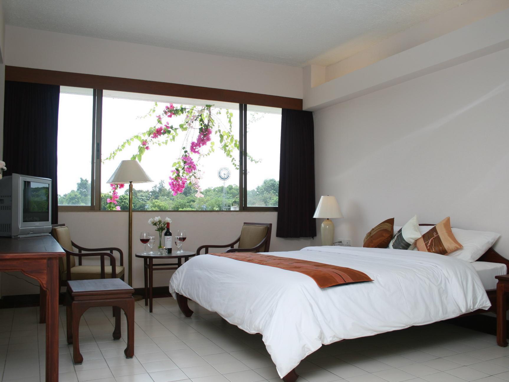 Mae Pim Resort Hotel Mae Phim Ngoại thất bức ảnh