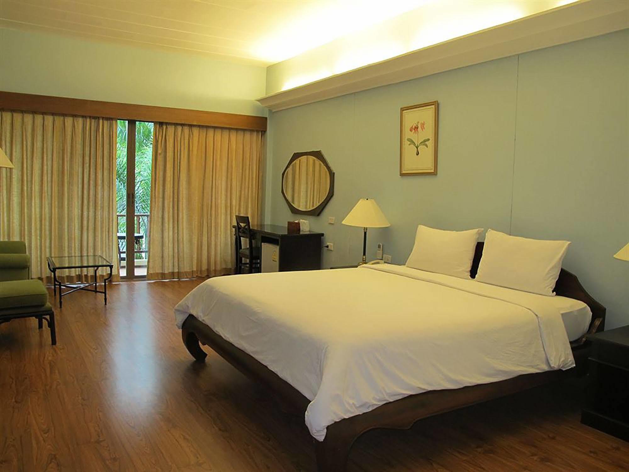 Mae Pim Resort Hotel Mae Phim Ngoại thất bức ảnh